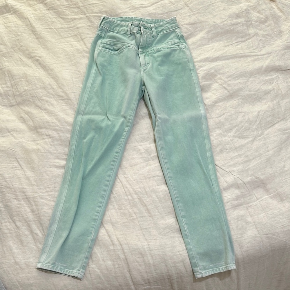 Women's Light Blue Jeans